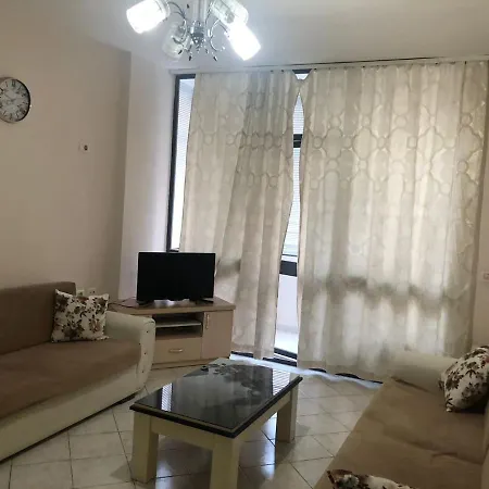 شقة Daily Apartament تيرانا